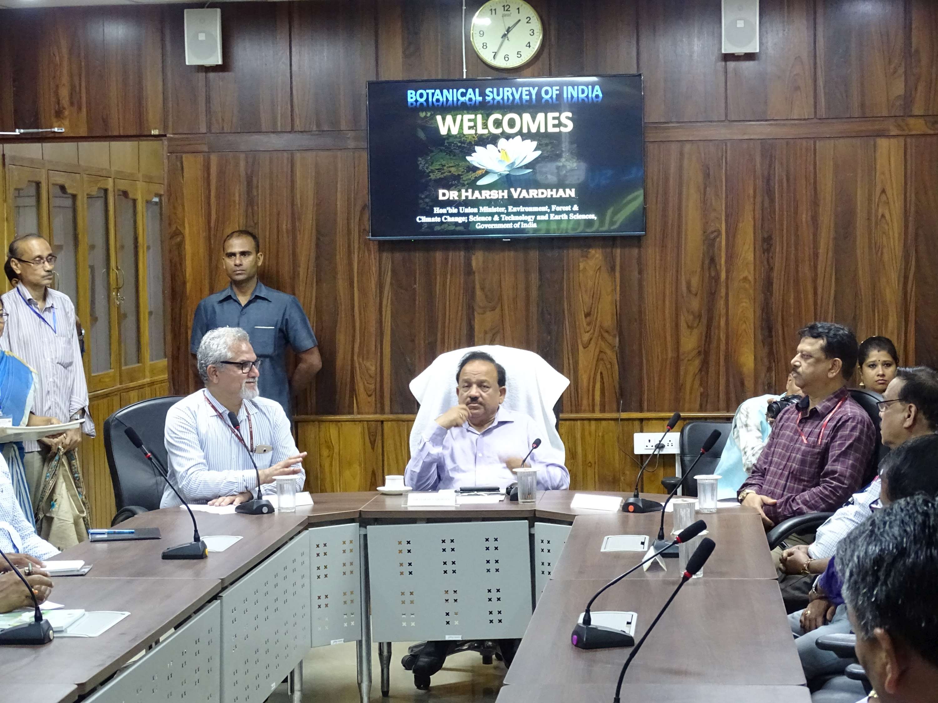 Visit of Dr. Harsh Vardhan,Union Minister at Central National Herbarium, Howrah 