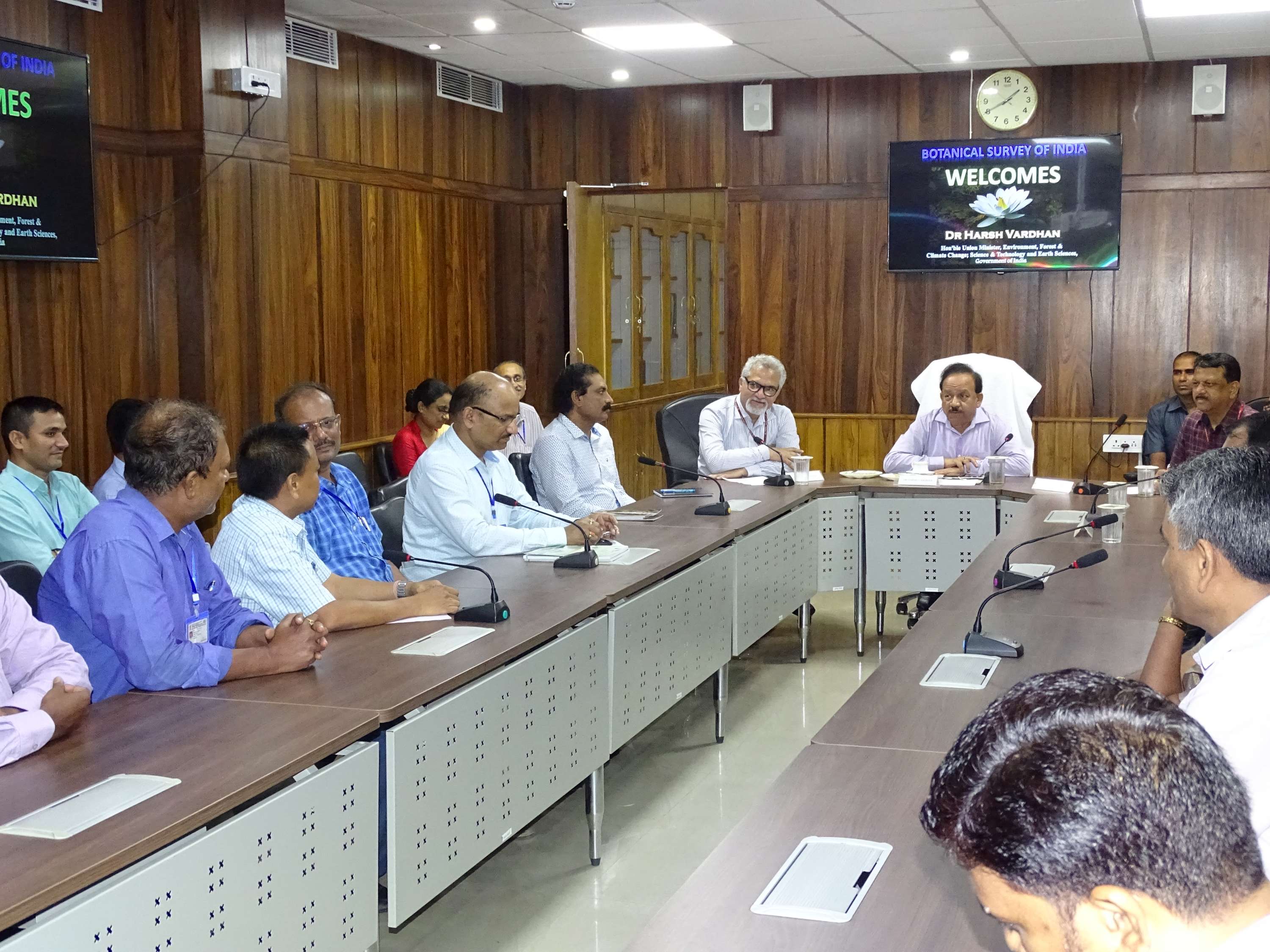 Visit of Dr. Harsh Vardhan,Union Minister at Central National Herbarium, Howrah 