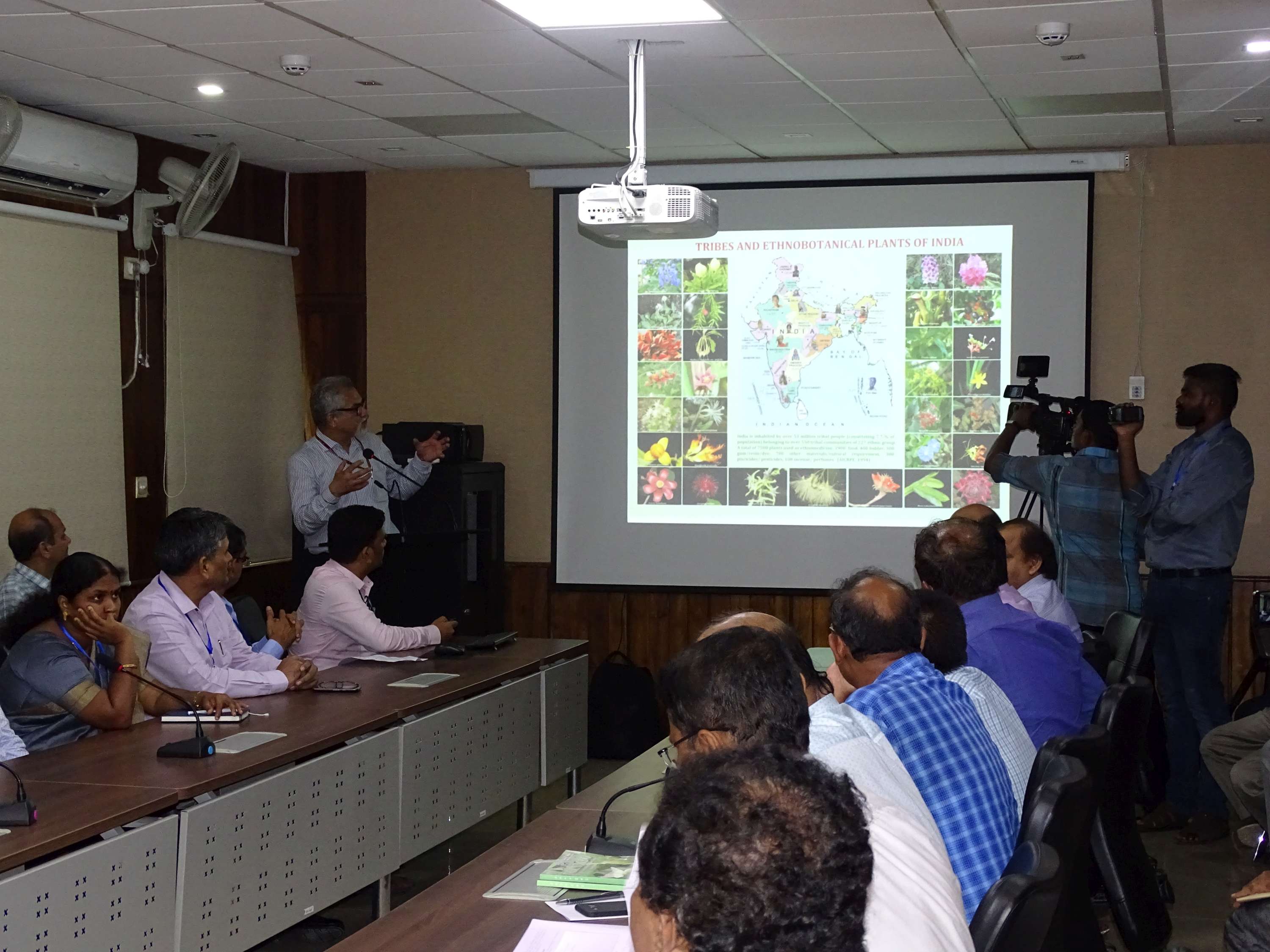Visit of Dr. Harsh Vardhan,Union Minister at Central National Herbarium, Howrah 