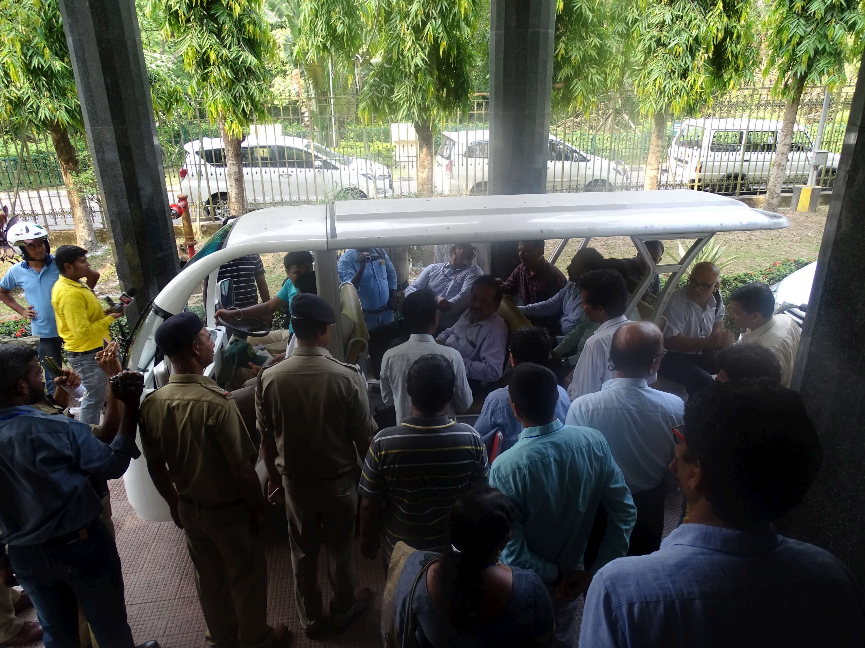 Visit of Dr. Harsh Vardhan,Union Minister at Central National Herbarium, Howrah 