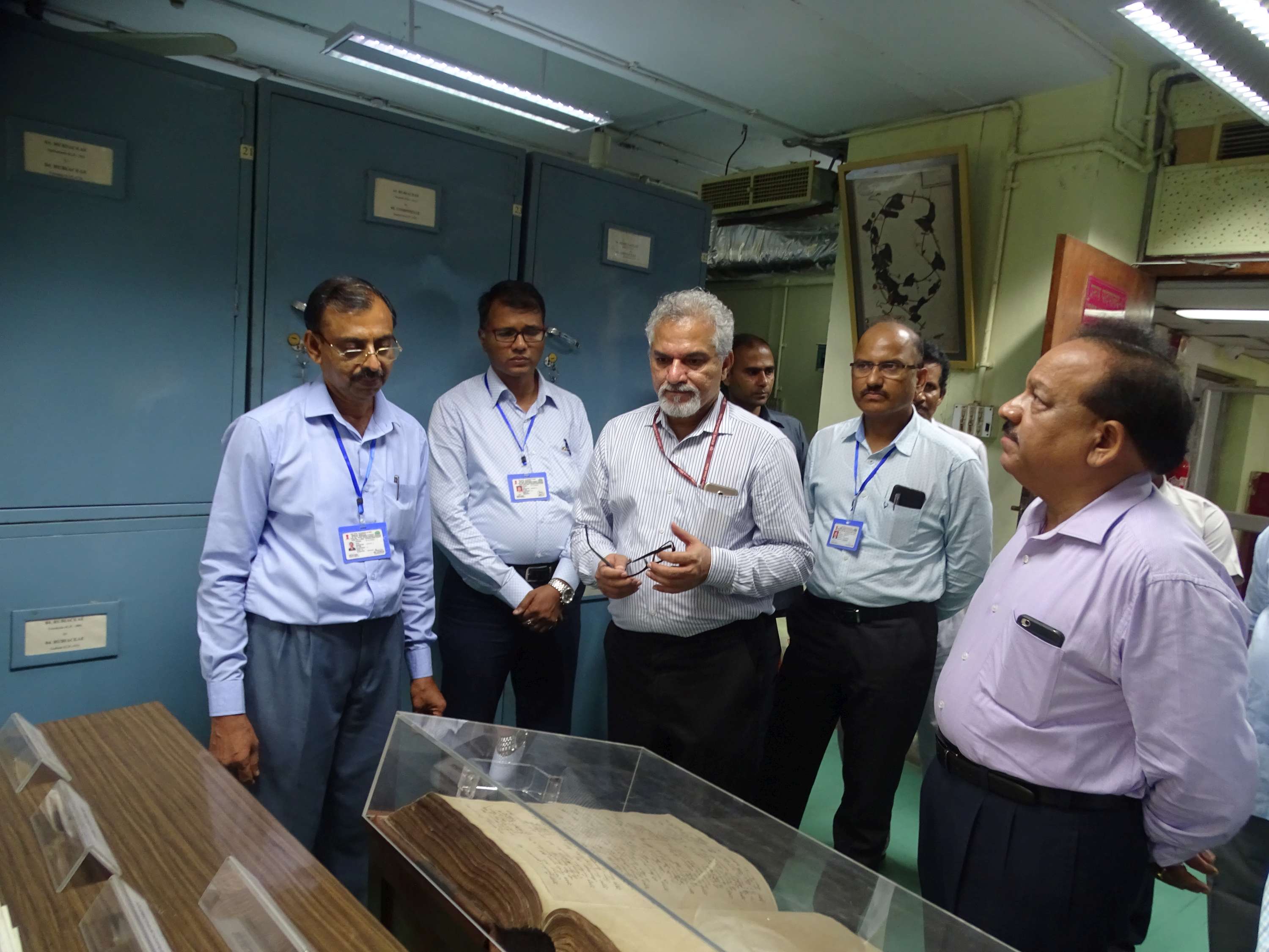 Visit of Dr. Harsh Vardhan,Union Minister at Central National Herbarium, Howrah 