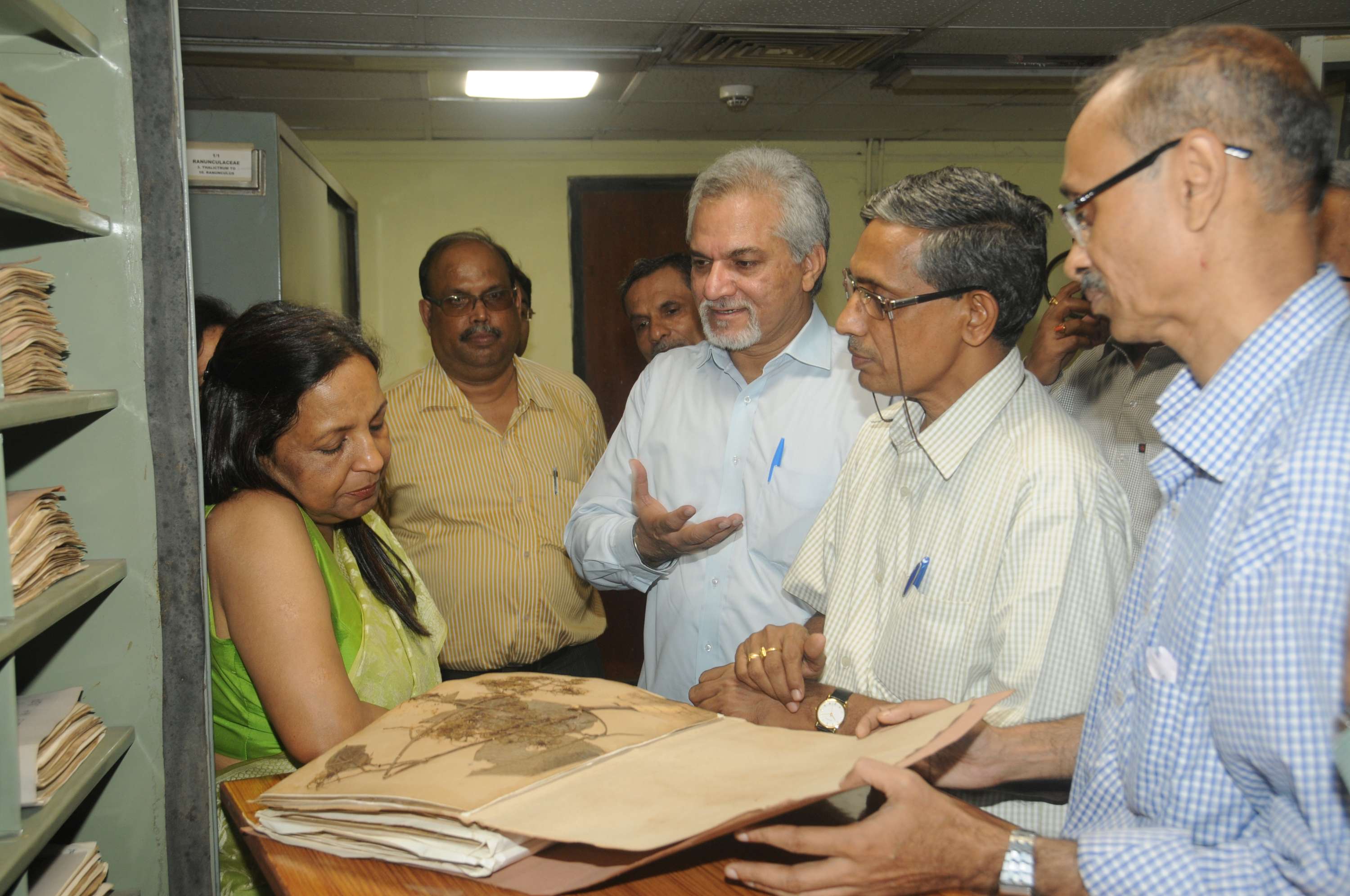 Viewing of Herbarium specimens by Addl. Secretary at CNH Building