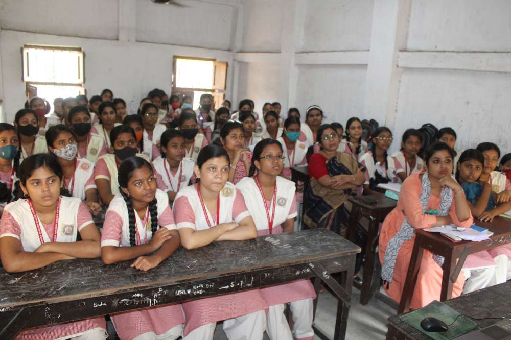 Ramkrishna Adarsha Valika Vidyalaya